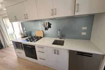 8/18  Ludlow Terrace, Totara Vale