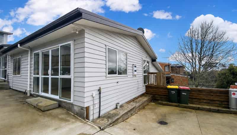 1/83C Glengarry Road, Glen Eden