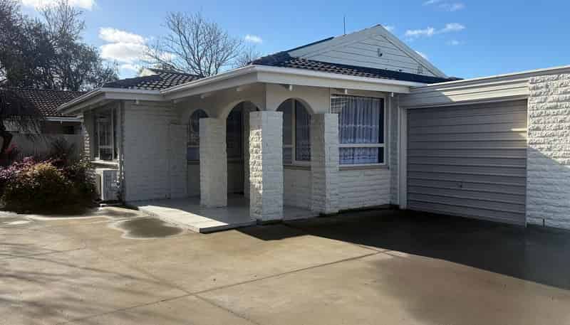 61B Ranfurly Street, Saint Albans