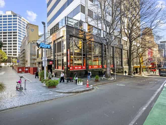 Lorne street retail + billboard income potential