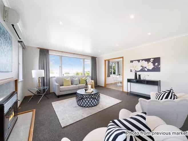 34 Coniston Avenue, Te Atatu South