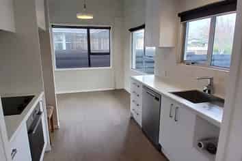 2/5 Rennell Street, Frankleigh Park