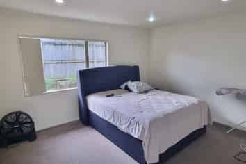 14/2 Arawa Street , New Lynn