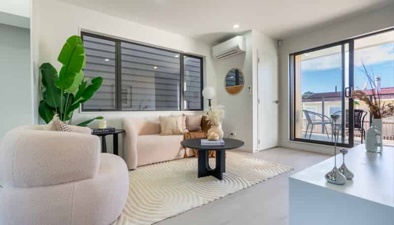 4-7/273 Don Buck Road, Massey