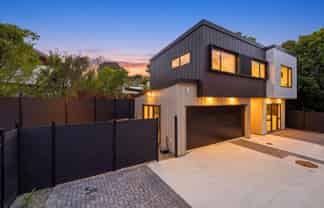 4B Dickey Street, New Windsor