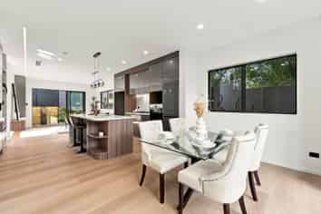 4B Dickey Street, New Windsor