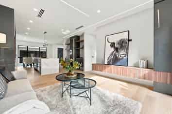 4B Dickey Street, New Windsor