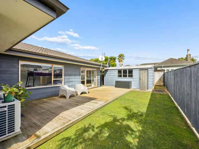 2/23 Kimpton Road, Papatoetoe