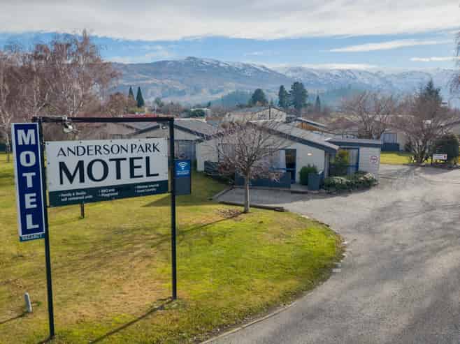 Central Otago freehold motel investment