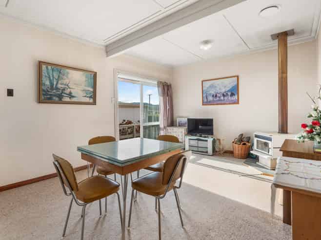 24 High Street, Mosgiel