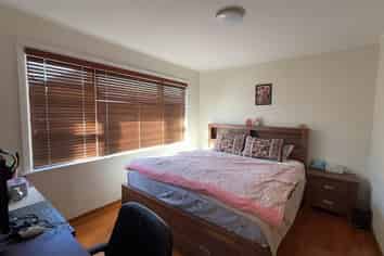 3/124a Saint Johns Road, Saint Johns