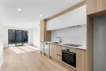 5/6 James Street, Bayview