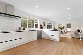 37 Green Road, Dairy Flat