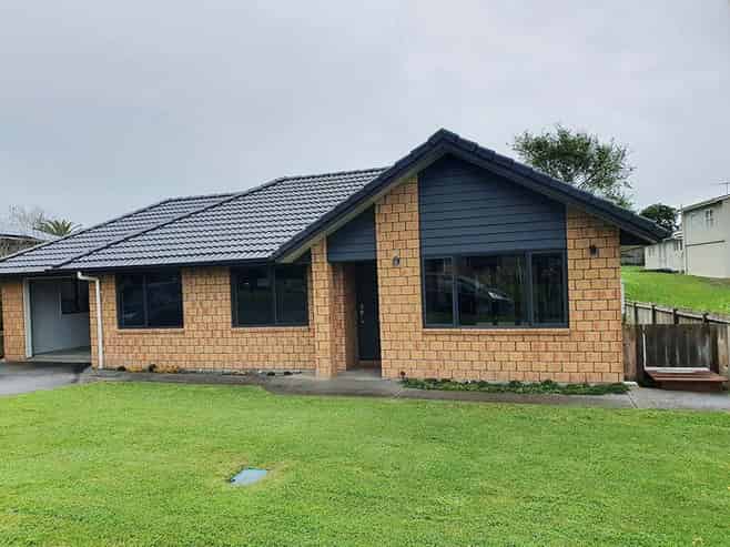 5 Keven Road, Clarks Beach