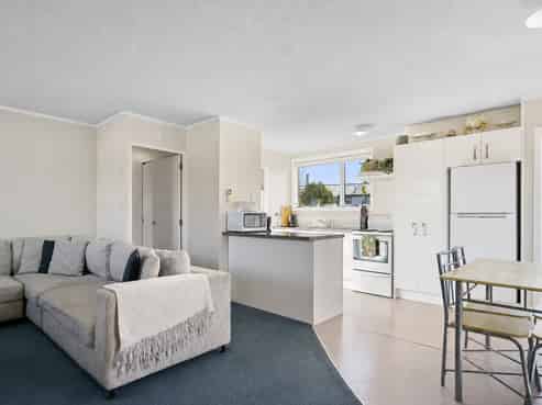 1A Creswell Place, Leamington