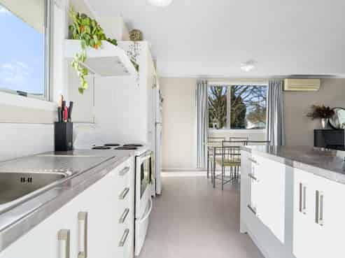 1A Creswell Place, Leamington