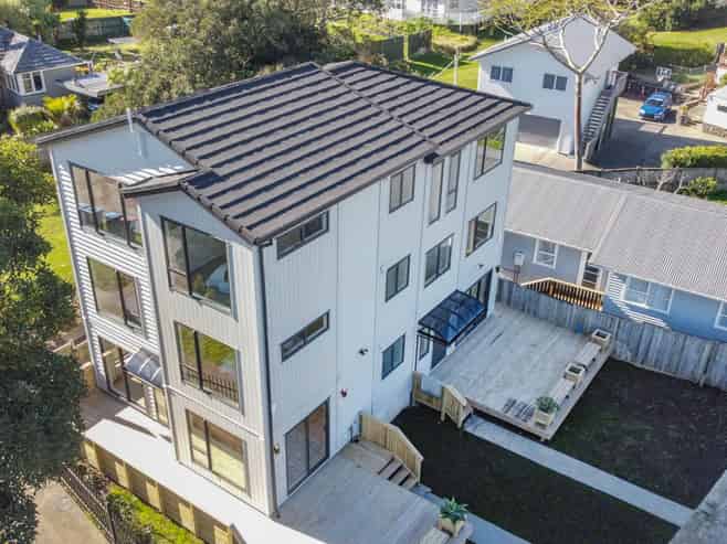 109A  Pilkington Road, Panmure