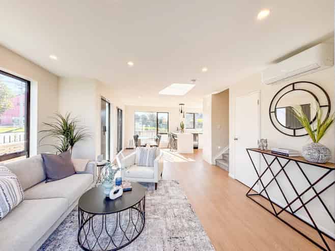 109A  Pilkington Road, Panmure