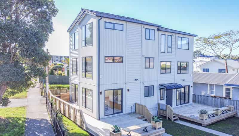 109A  Pilkington Road, Panmure