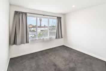 10/67A Princes Street, Otahuhu