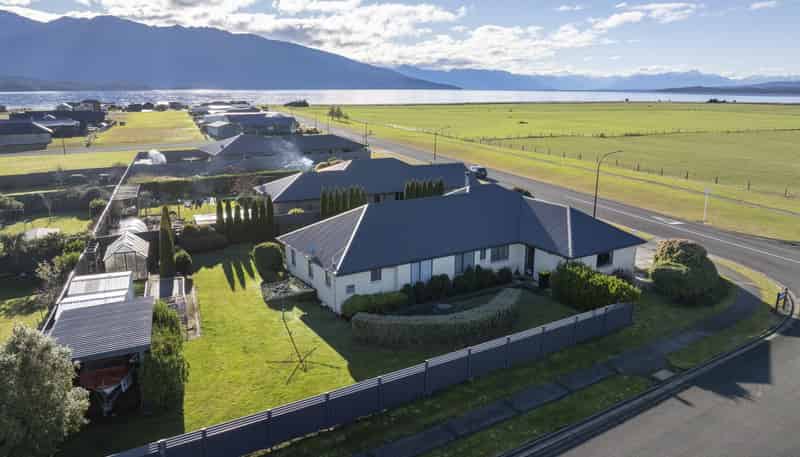 21 South Arm Drive, Te Anau