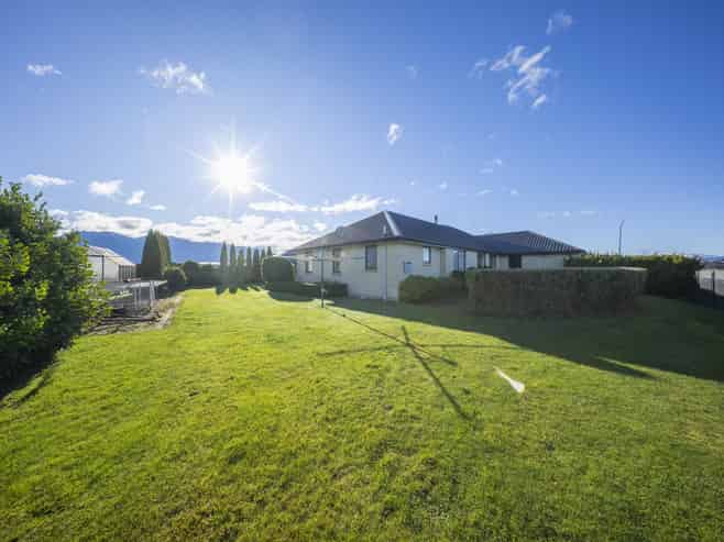 21 South Arm Drive, Te Anau
