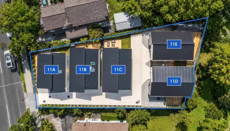 11E Norman Lesser Drive, Saint Johns