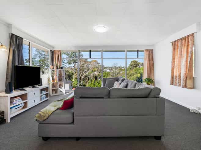 45 Lancaster Road, Beach Haven