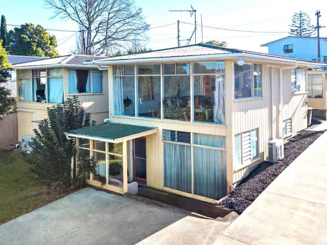 45 Lancaster Road, Beach Haven