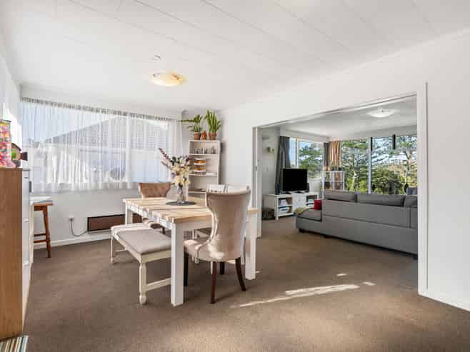 45 Lancaster Road, Beach Haven