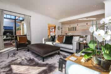 19 Country Place, Allenton