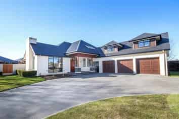 19 Country Place, Allenton