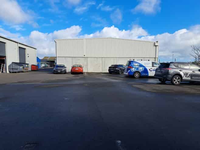 Location, Location - Warehouse -Tremaine Ave P.N. 