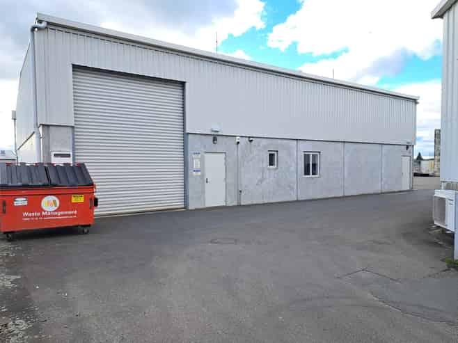 Location, Location - Warehouse -Tremaine Ave P.N. 