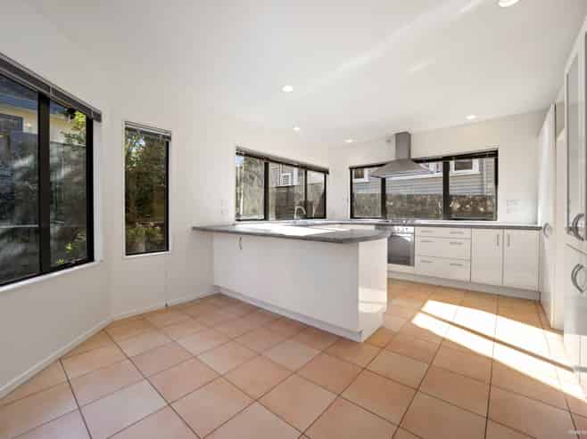 169 Landscape Road, Mount Eden
