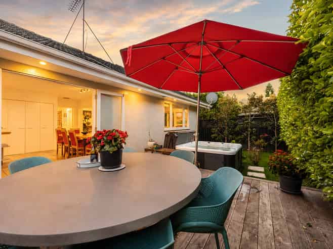 2/37 Inkerman Street, Onehunga