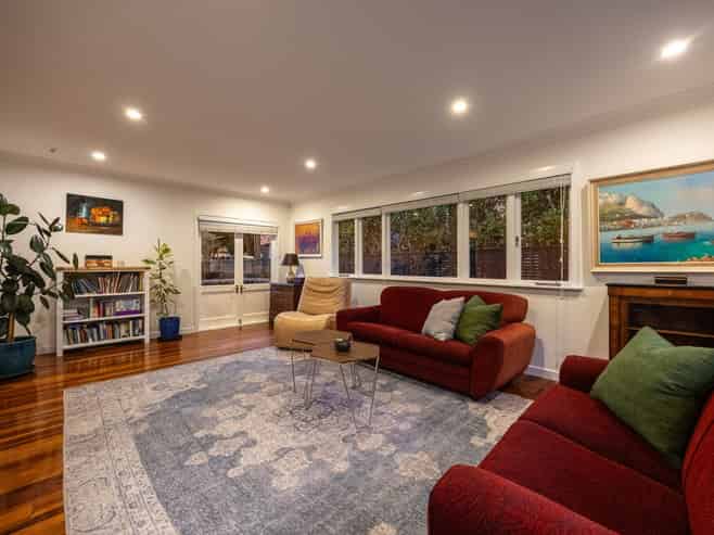 2/37 Inkerman Street, Onehunga