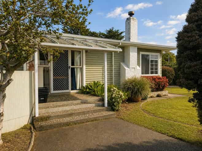 328 Kennedy Road, Onekawa