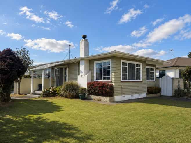 328 Kennedy Road, Onekawa