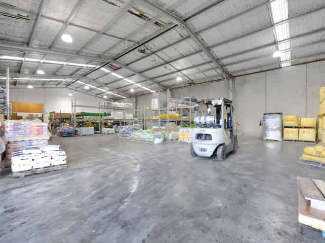 Farm Source – Lease runs to 2042