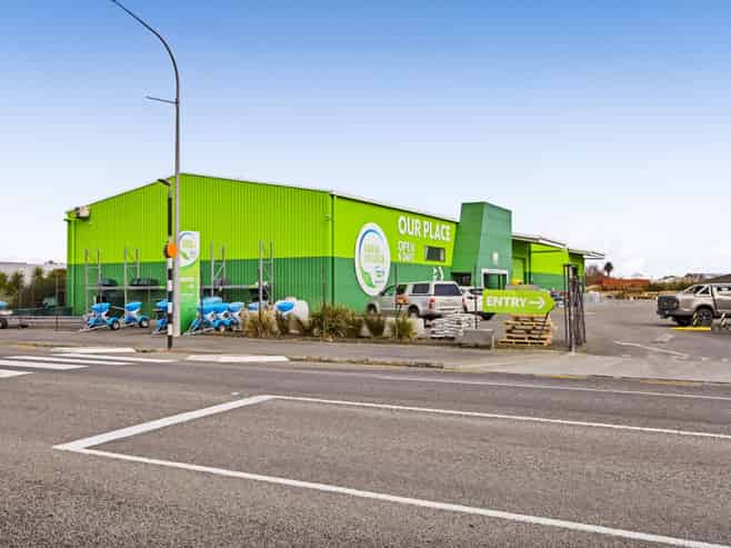 Farm Source – Lease runs to 2042