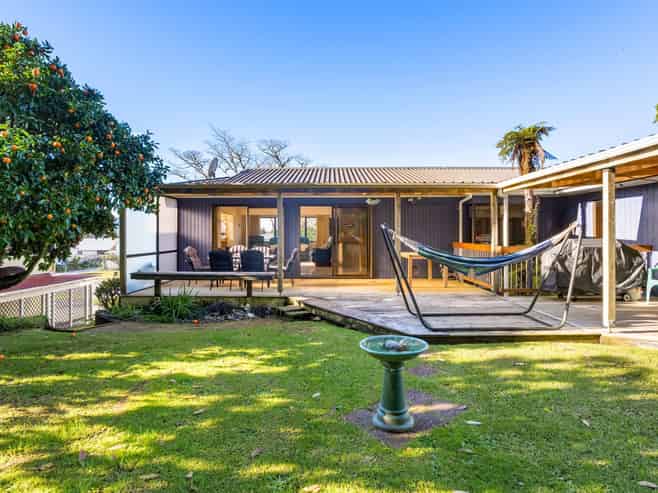 115 Park Avenue, Whangamata