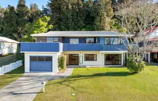115 Park Avenue, Whangamata