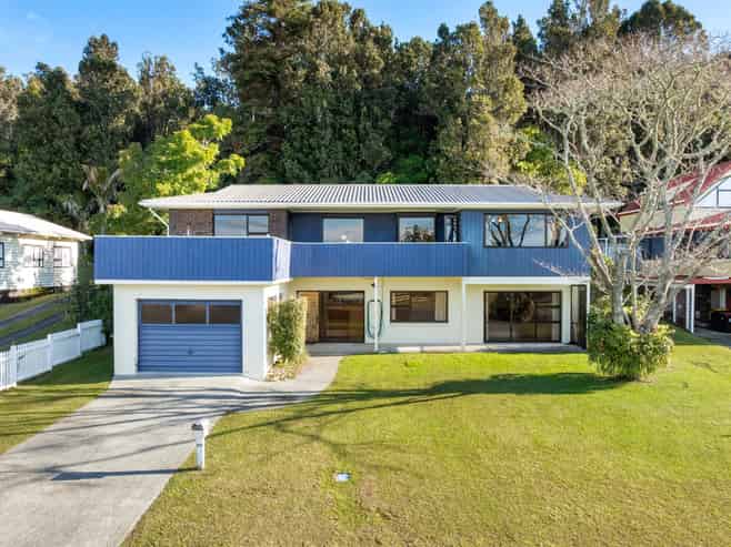 115 Park Avenue, Whangamata
