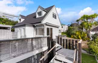 18A Bannerman Road, Western Springs