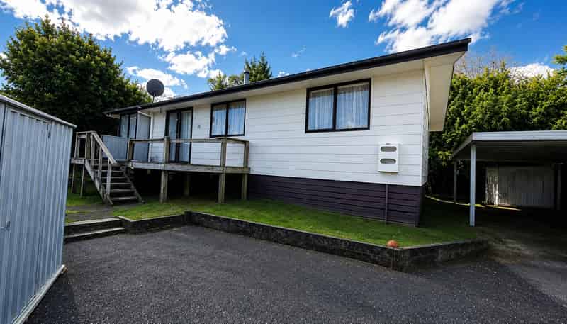 7 Crystal Place, Pukehangi