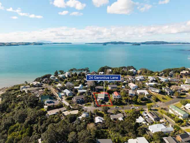 24 Gerontius Lane, Snells Beach
