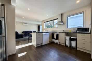Room 3/88 Creyke Road, Ilam