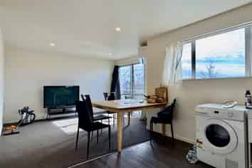 Room 3/88 Creyke Road, Ilam