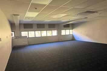 Large-Format Retail Opportunity in Browns Bay